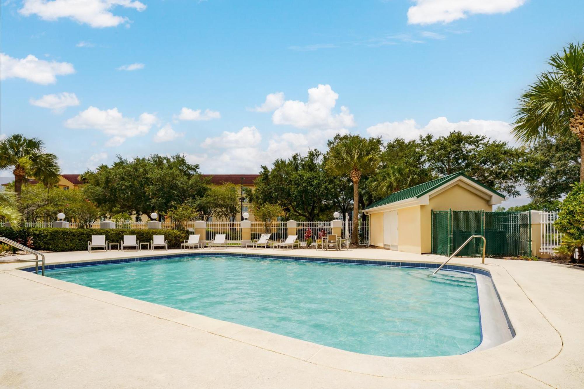 Country Inn & Suites By Radisson, Orlando Airport, Fl Екстер'єр фото